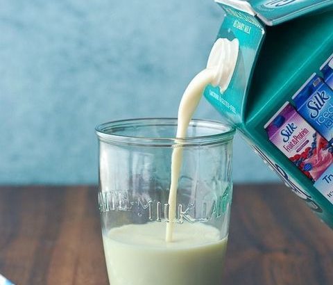 バストアップの効果をさらに高めちゃう♡豆乳を飲むタイミングを教えます！